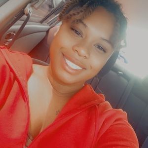 Meet your Posher, Annie